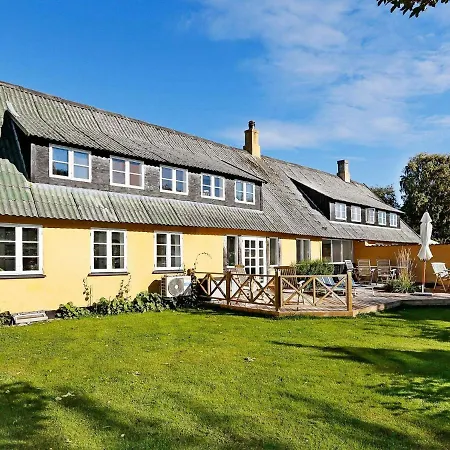 Five-bedroom Holiday In 2 Сasa de vacaciones