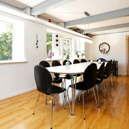 Five-bedroom Holiday In 2 Сasa de vacaciones