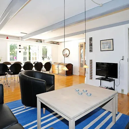 Five-bedroom Holiday In 2 Сasa de vacaciones