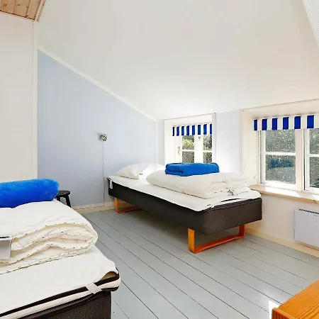 Сasa de vacaciones Five-bedroom Holiday In 2 Vejby