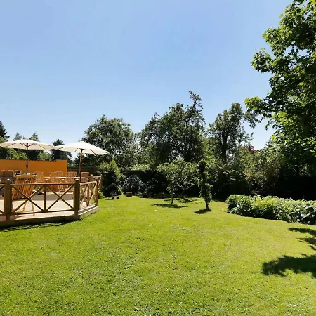 Five-bedroom Holiday In 2 *